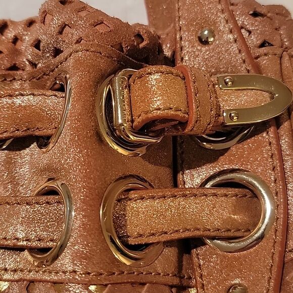 Jimmy Choo Tan Metallic Riki Shoulder Bag - Picture 7 of 14